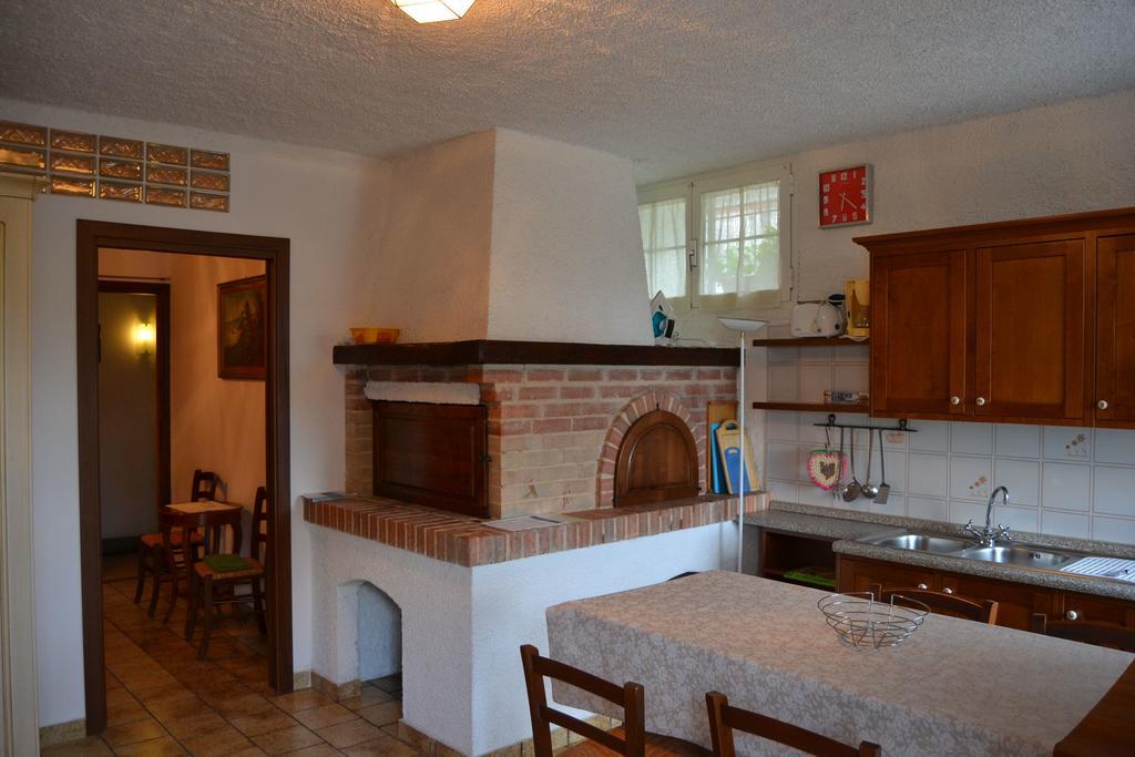 Azienda Agrituristica Villa Arianna Imperia Værelse billede